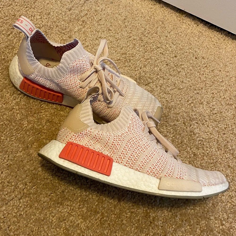 Adidas NMD knit peach 🍑